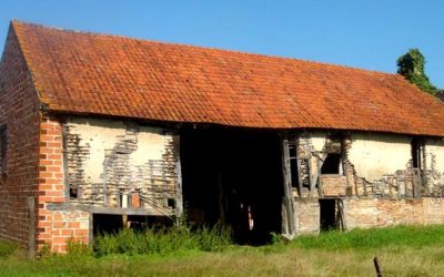 Grange et terrain à Premières // Vendus